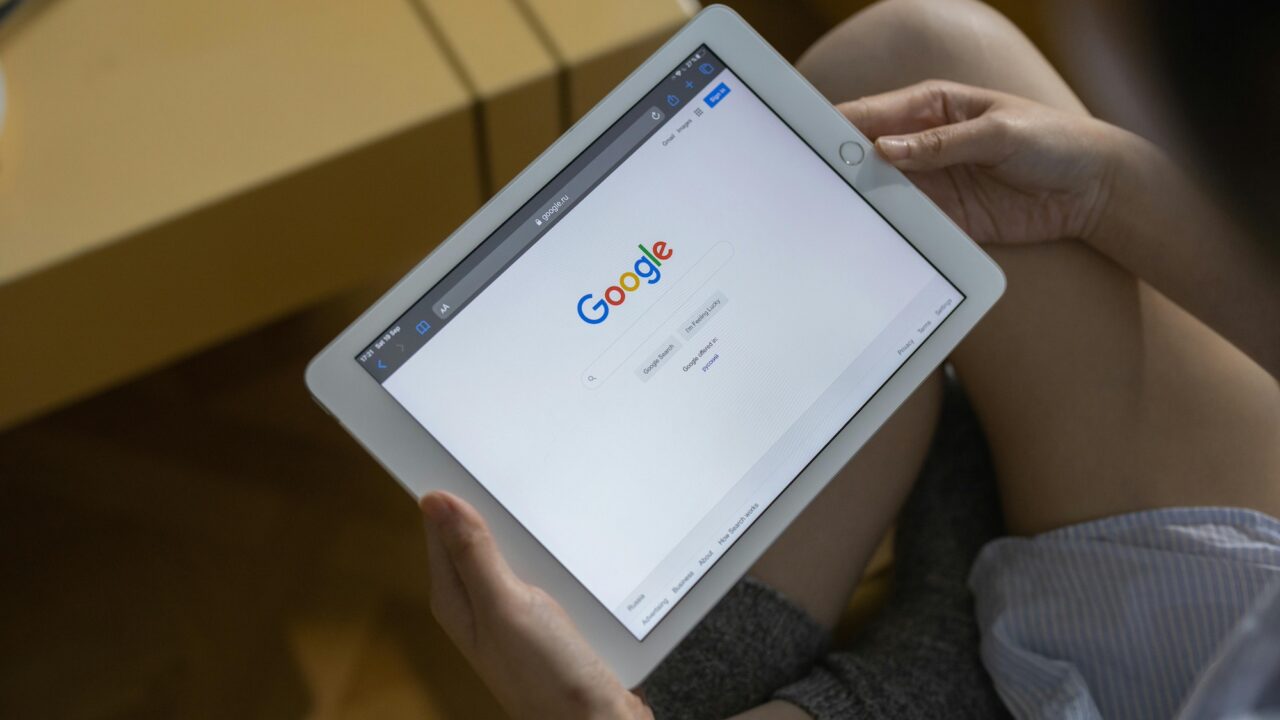 Référencement SEO : le signal technique que Google attend.